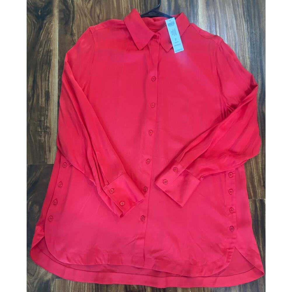 Chicos Red Zinnia Satin Solid Button up (3/4 Sleeve) Dress Top/Shirt-Size 2
NEW